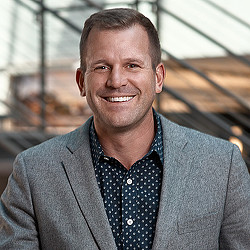 Rob Bischoff headshot